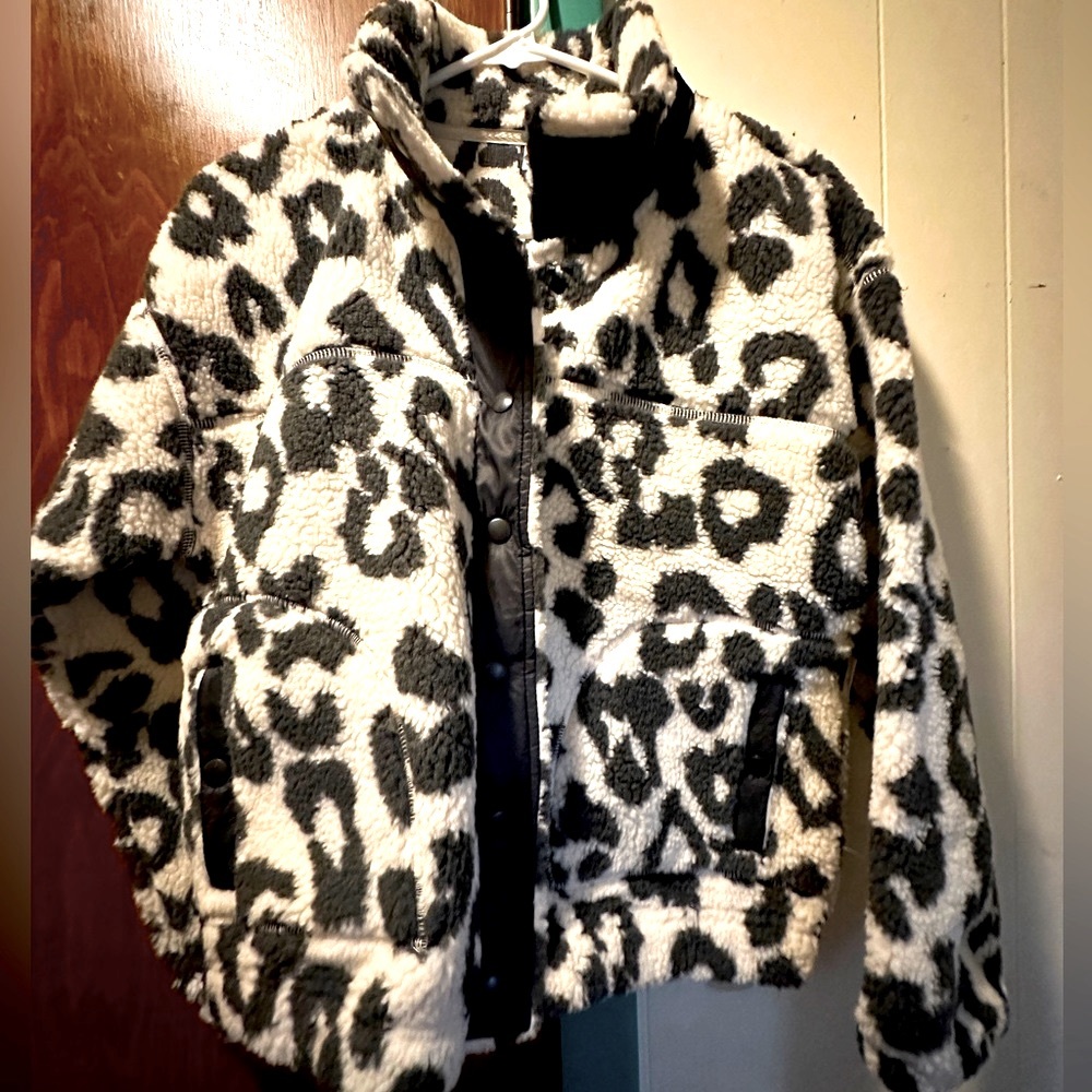 Old Navy Sherpa/Fleece Jacket